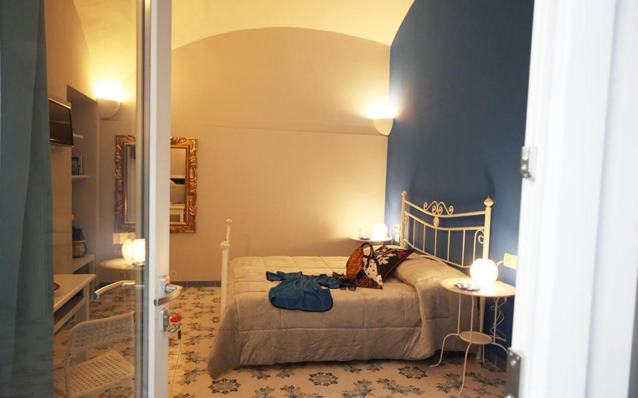 Domus Vilu Bed & Breakfast Nocera Superiore ภายนอก รูปภาพ