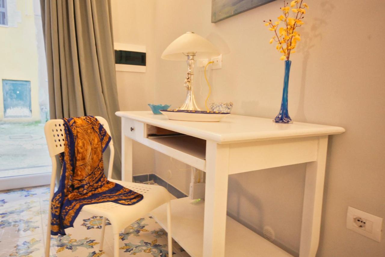 Domus Vilu Bed & Breakfast Nocera Superiore ภายนอก รูปภาพ