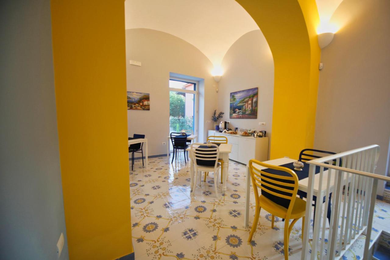 Domus Vilu Bed & Breakfast Nocera Superiore ภายนอก รูปภาพ