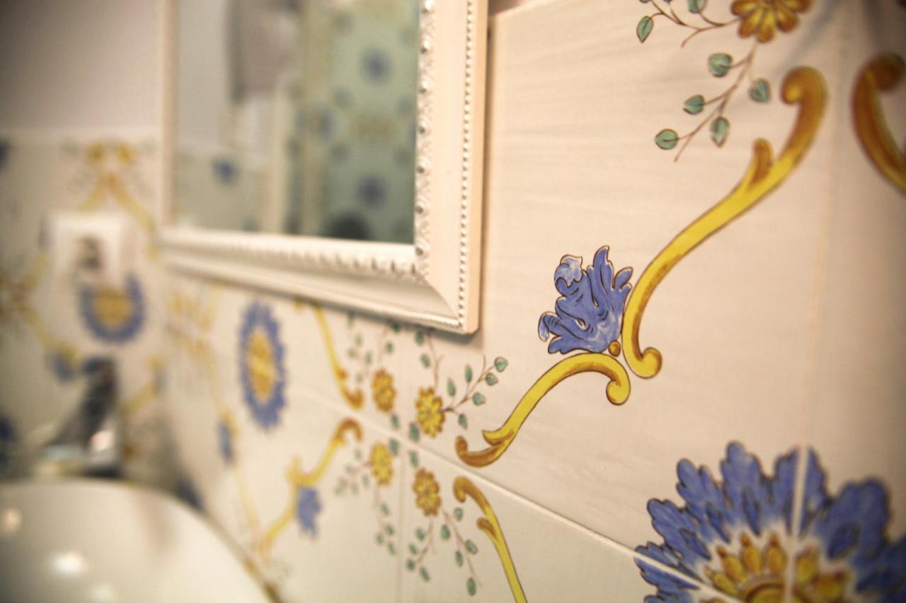 Domus Vilu Bed & Breakfast Nocera Superiore ภายนอก รูปภาพ